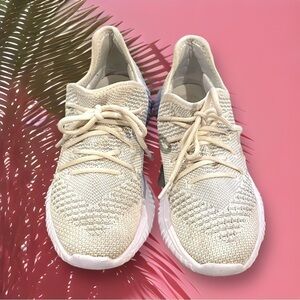 AVIA Women's Cream Athletic Mixed Knit Lace-up Sneaker